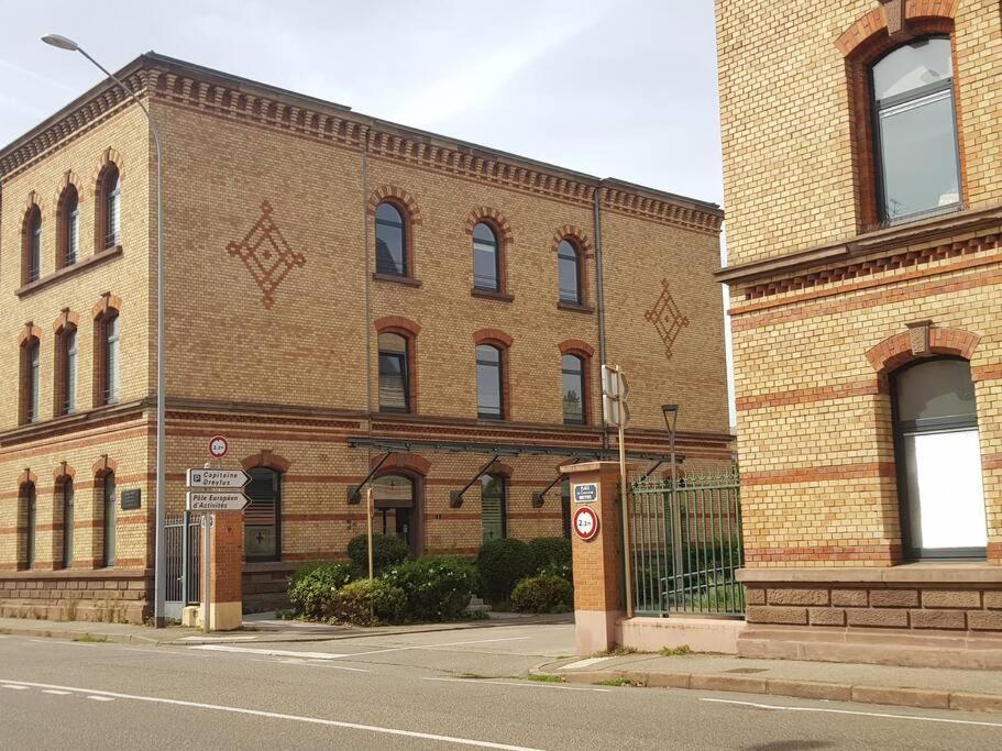 Apartamento Le Nid Des Cigognes A Colmar Centre, Proche Gare, Marches De Noel Exterior foto